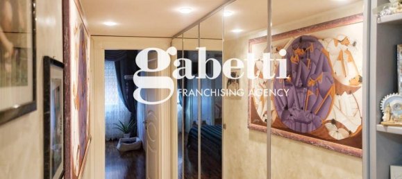 Apartamento de 3 dormitorios en Rome, Italy No. 44689 39