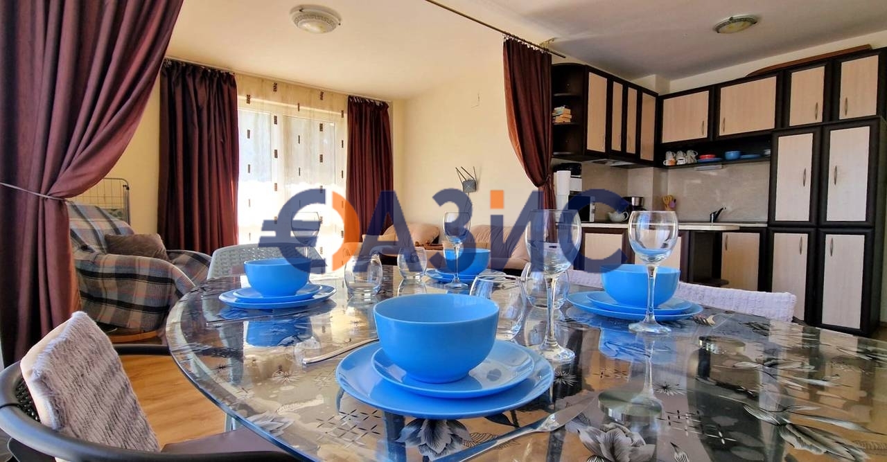 2 Schlafzimmer Wohnung in Sveti Vlas, Bulgaria, Nr. 526