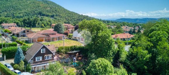 4 bedrooms Villa in Giaveno, Italy No. 318735 2