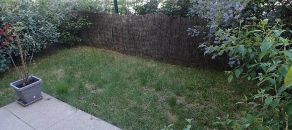 1 bedroom Apartment in Les Clayes-sous-Bois, France No. 305610 2