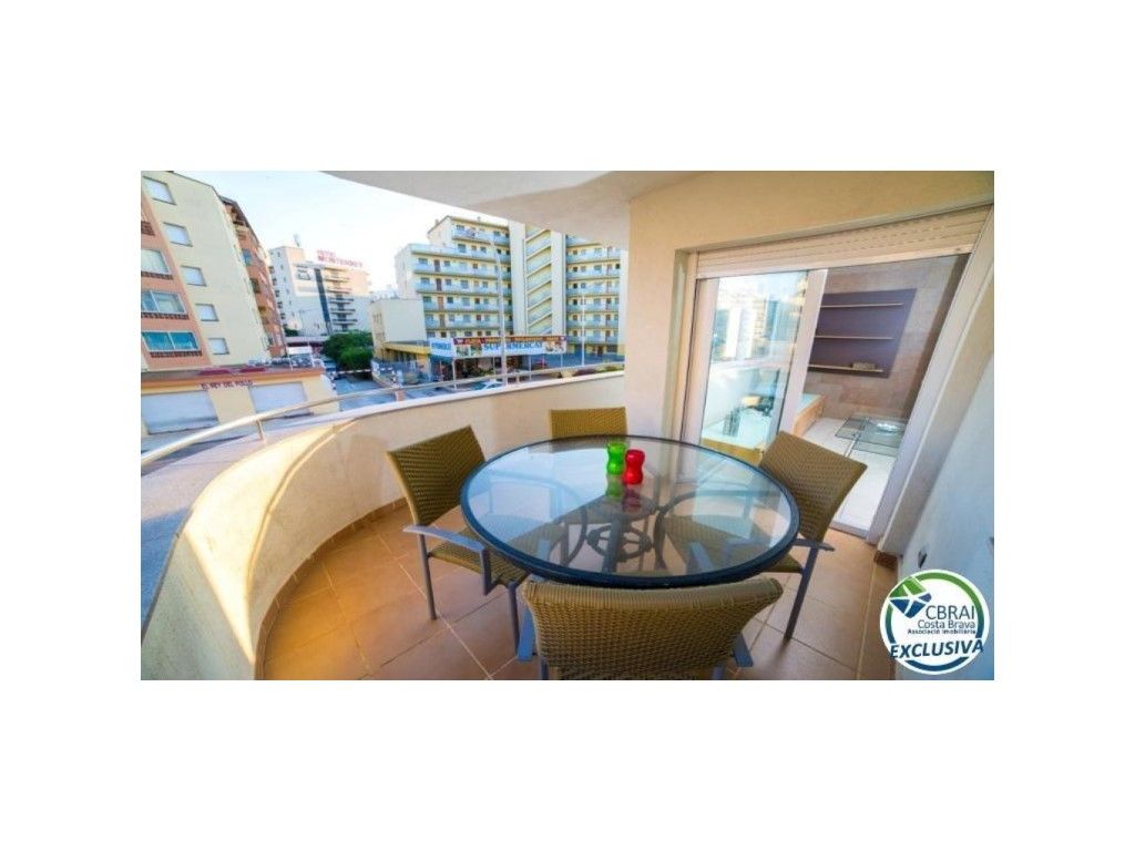 2 bedrooms Apartment in Roses, Spain No. 196298