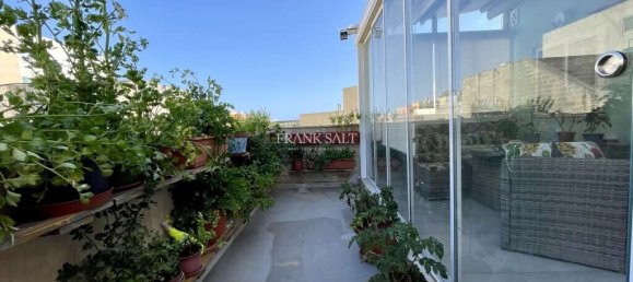 Adosado de 3 dormitorios en Bormla, Malta No. 1819 4