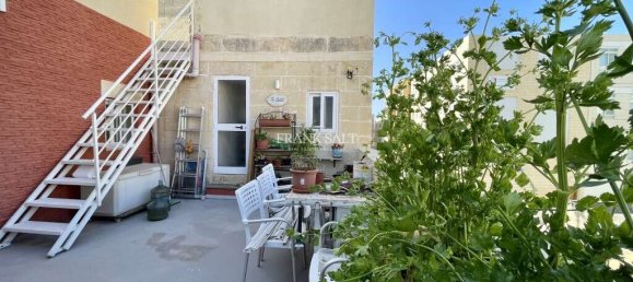 Adosado de 3 dormitorios en Bormla, Malta No. 1819 5