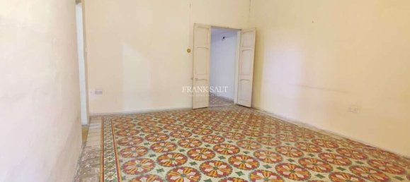 Таунхаус с 3 спальнями в Марса, Мальта № 1908 3