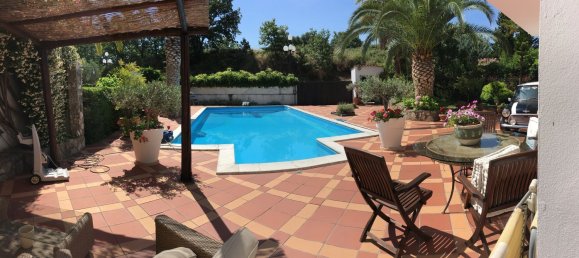 Villa de 8 divisões em Rende, Italy N.º 252261 2