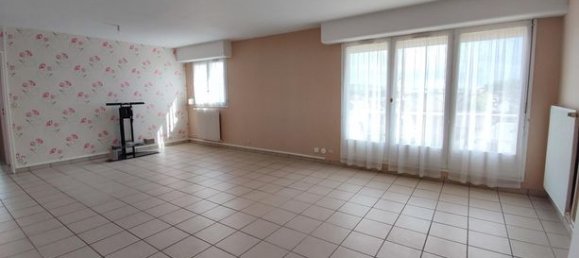 3 Schlafzimmer Wohnung in Sotteville-les-Rouen, France, Nr. 355310 4