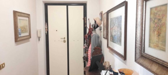 1 bedroom Apartment in Rome, Italy No. 365446 5