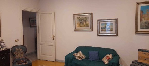 1 bedroom Apartment in Rome, Italy No. 365446 9