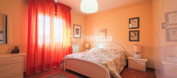 4-salle Appartement à Ravenna, Italy No. 36750 10