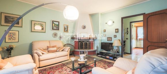 4-salle Appartement à Ravenna, Italy No. 36750 27