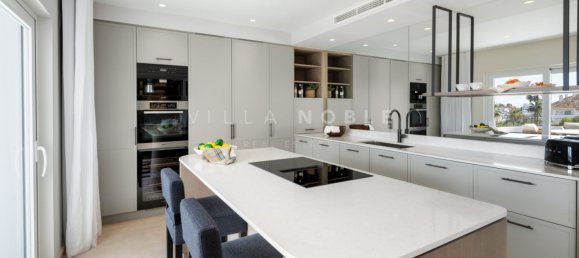 3 bedrooms Penthouse in Marbella, Spain No. 148530 11