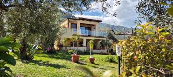 Villa de 8 habitaciónes en Termini Imerese, Italy No. 37551 2