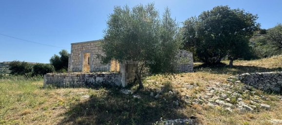 Villa de 4 habitaciónes en Modica, Italy No. 232044 5