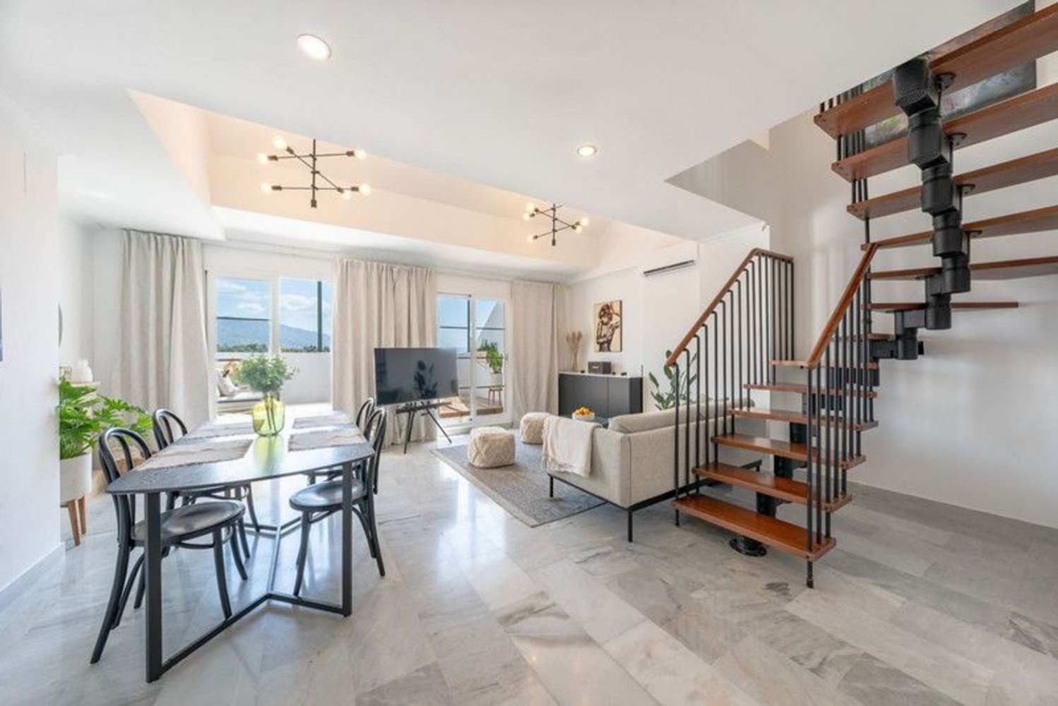 2 Schlafzimmer Penthouse in Marbella, Spain, Nr. 126818