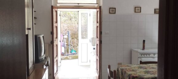 3 rooms Apartment in Lauria, Italy No. 31868 14