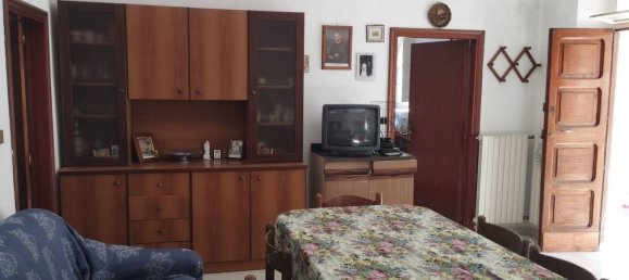 3 rooms Apartment in Lauria, Italy No. 31868 12