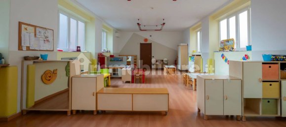 Oficina de 5 habitaciónes en Milan, Italy No. 241544 40