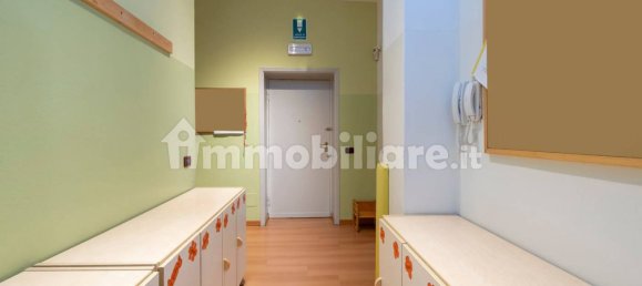 Oficina de 5 habitaciónes en Milan, Italy No. 241544 16