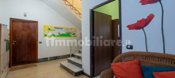 Oficina de 5 habitaciónes en Milan, Italy No. 241544 18