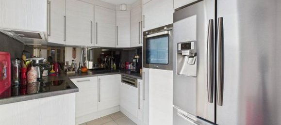 3 bedrooms Duplex in Seine-Saint-Denis, France No. 354907 7