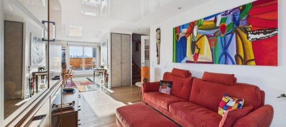 3 bedrooms Duplex in Seine-Saint-Denis, France No. 354907 3