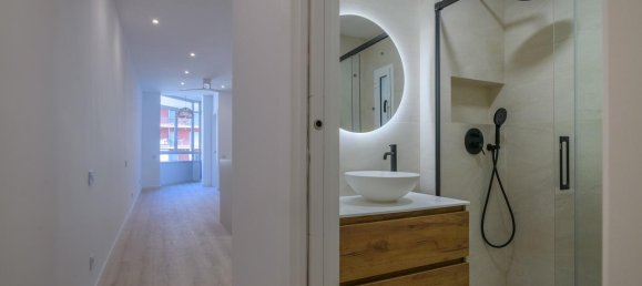 2 bedrooms Apartment in Gracia, Spain No. 187057 6