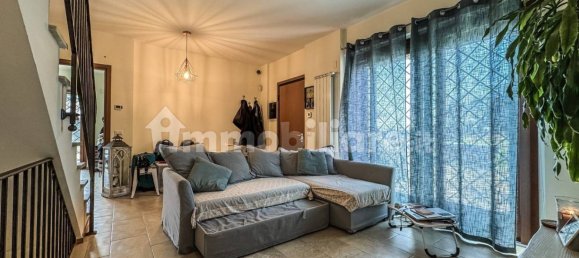 4 bedrooms Villa in Rome, Italy No. 61172 4