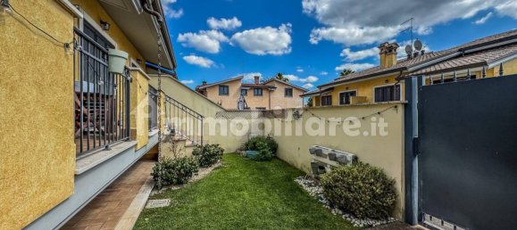 4 bedrooms Villa in Rome, Italy No. 61172 20