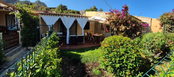 3 rooms Villa in Trinità d'Agultu e Vignola, Italy No. 293528 2