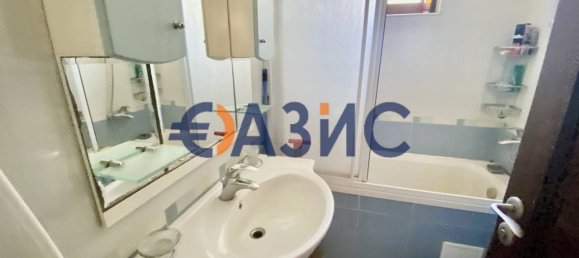 Apartamento de 2 dormitorios en Sveti Vlas, Bulgaria No. 694 9