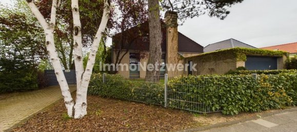 8 rooms Townhouse in Duren, Germany No. 47763 13