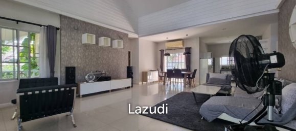 4 bedrooms Villa in Pattaya, Thailand No. 24389 3