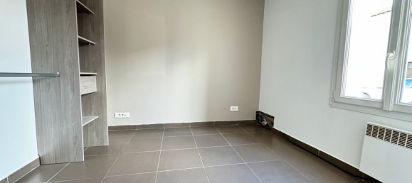 Apartamento de 1 dormitorio en Reims, France No. 75553 21