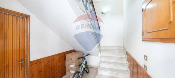 2 bedrooms Apartment in Paterno, Italy No. 260334 5