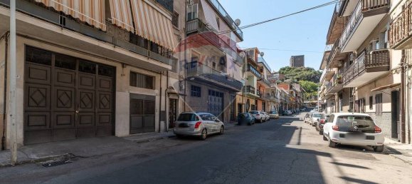 2 bedrooms Apartment in Paterno, Italy No. 260334 15