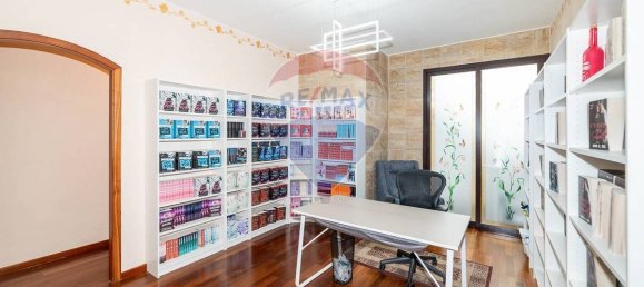 2 bedrooms Apartment in Paterno, Italy No. 260334 11