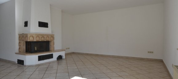 4 rooms House in Saalekreis, Germany No. 16793 6