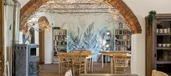 9 bedrooms House in Montieri, Italy No. 57131 2