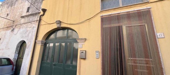 Дом с 3 спальнями в Ruffano, Италия № 185756 2