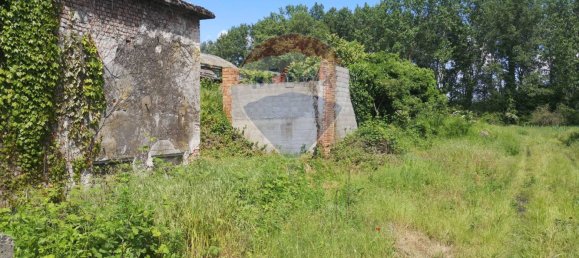 13627m² Land in Giussago, Italy No. 169038 13