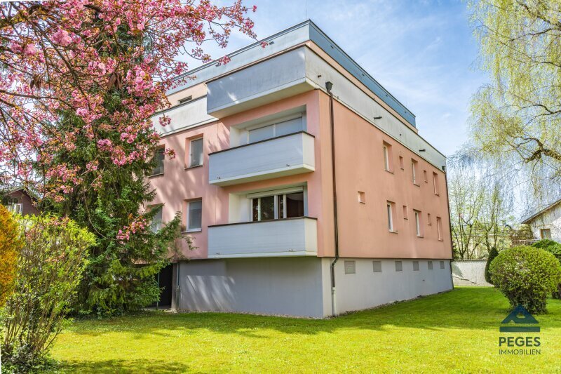 6 rooms Apartment in Salzburg, Austria No. 220471
