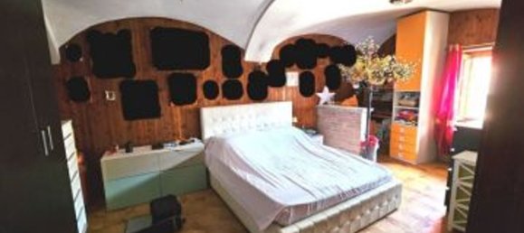 4-Zimmer Haus in Palazzo Canavese, Italy, Nr. 275090 8