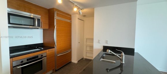 1 bedroom Commercial property for sale in Miami, Miami-Dade, Florida, USA № 614491 6