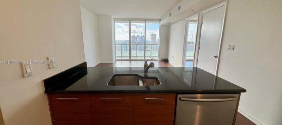 1 bedroom Commercial property for sale in Miami, Miami-Dade, Florida, USA № 614491 9