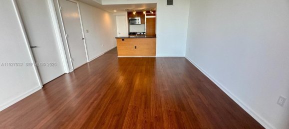 1 bedroom Commercial property for sale in Miami, Miami-Dade, Florida, USA № 614491 5