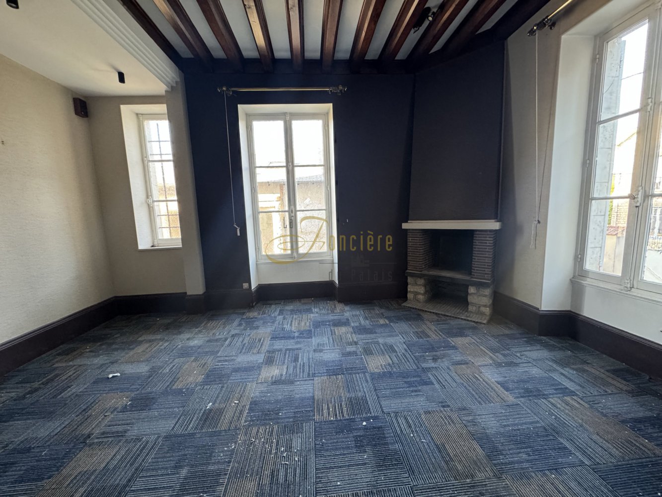 Bureau à Bourges, France 63m² No. 154783