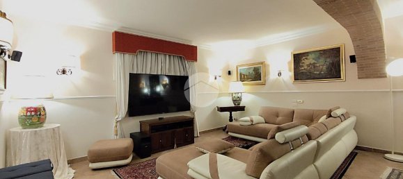 Вилла с 7 комнатами в Рим, Италия № 32898 32