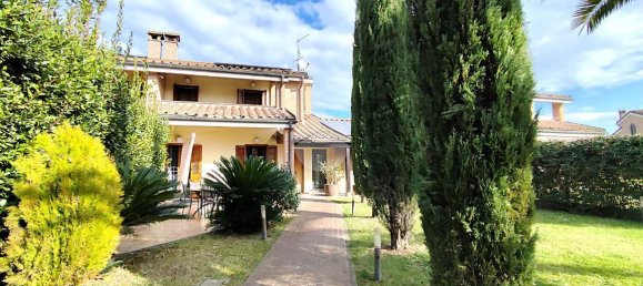 Вилла с 7 комнатами в Рим, Италия № 32898 42