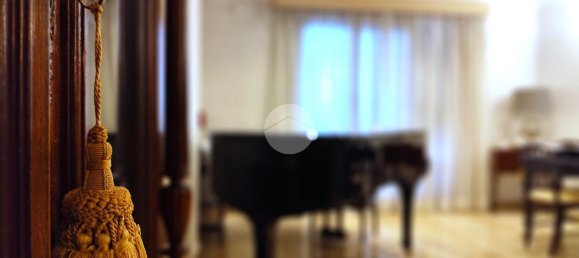 Вилла с 7 комнатами в Рим, Италия № 32898 13