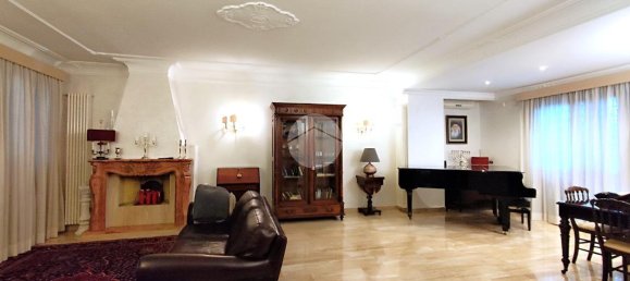 Вилла с 7 комнатами в Рим, Италия № 32898 8